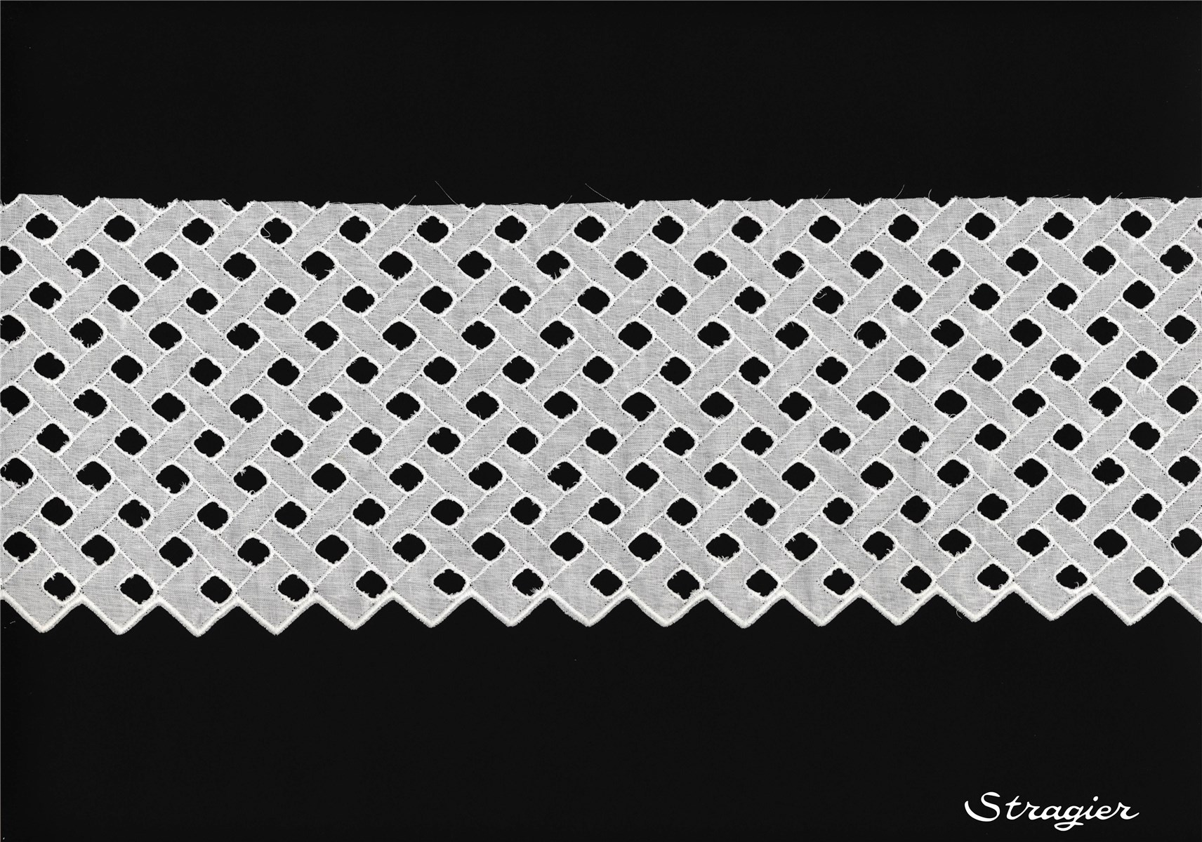 Broderie anglaise - Volant - 012146 - Blanc - 150 mm-150 mm