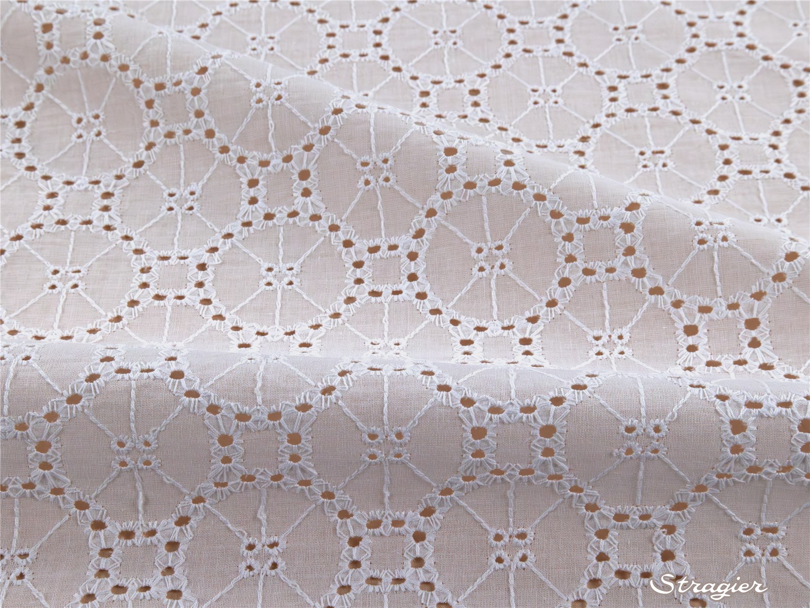 Broderie Anglaise - Medalline - Blanc Optique Stragier 