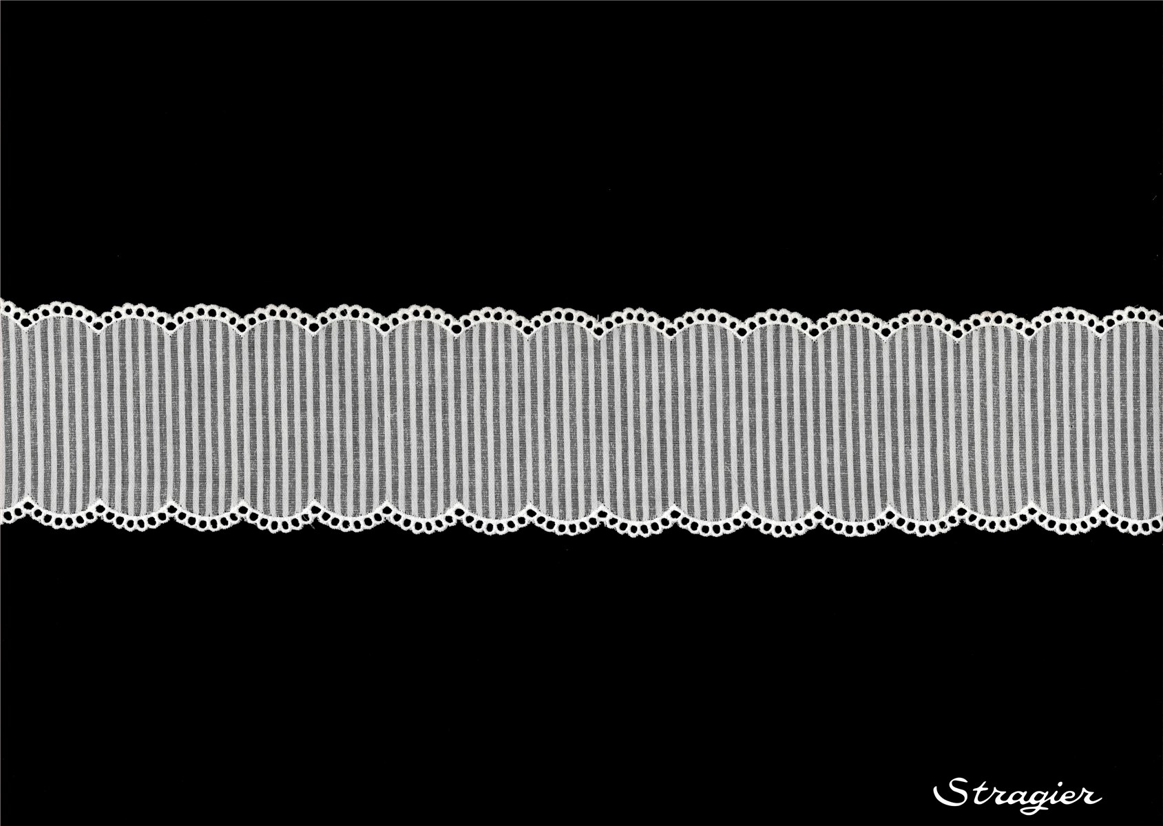 Cotton Eyelet Lace Trim - 012164 - Blanc - 85 mm