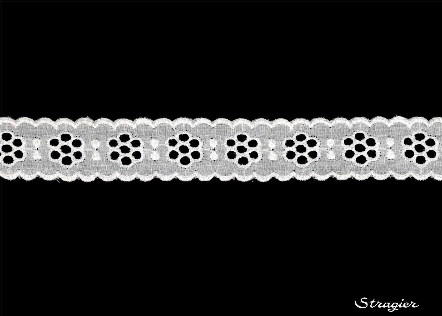 Cotton Eyelet Lace Trim - 012173 - Blanc - 30 mm