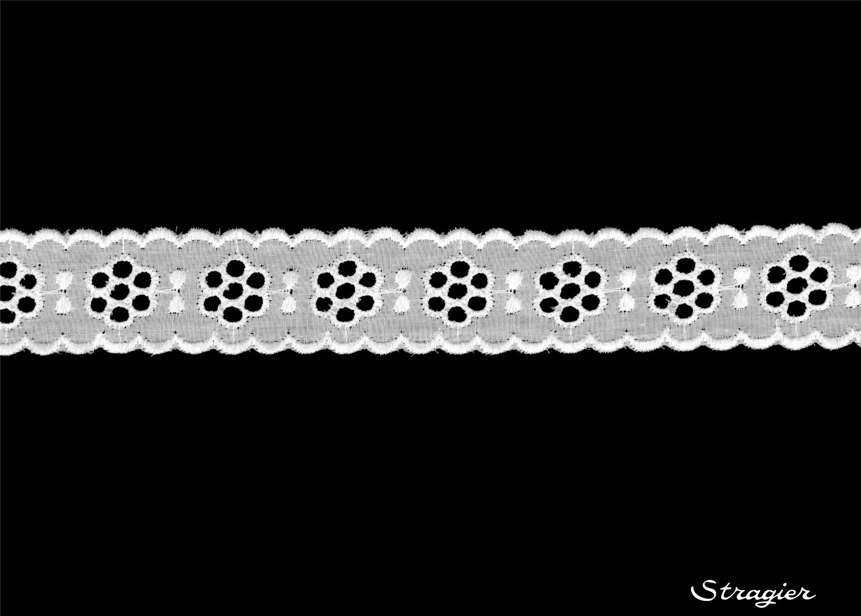 Cotton Eyelet Lace Trim - 012184 - Blanc - 30 mm