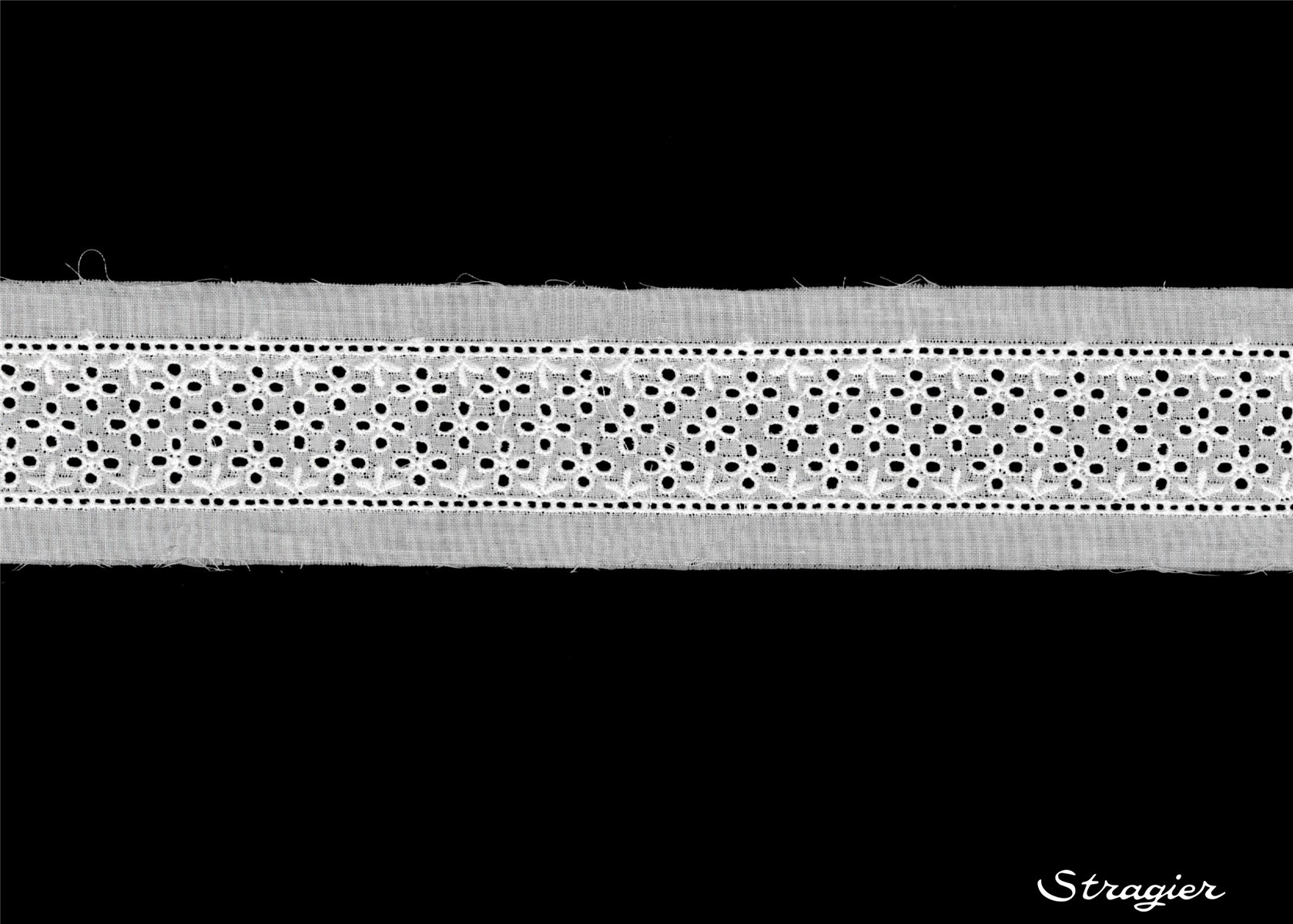 Cotton Eyelet Lace Trim - 012189 - Blanc - 45 mm-25 mm