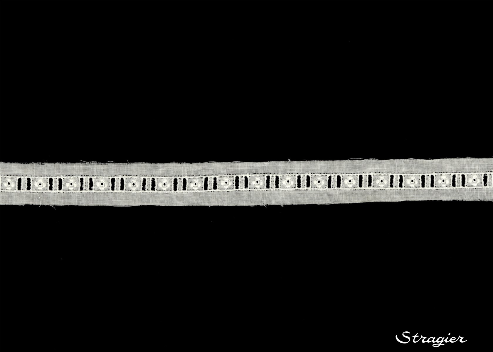 Broderie anglaise - Entre-deux - 012192 - Porcelaine - 20 mm-5 mm