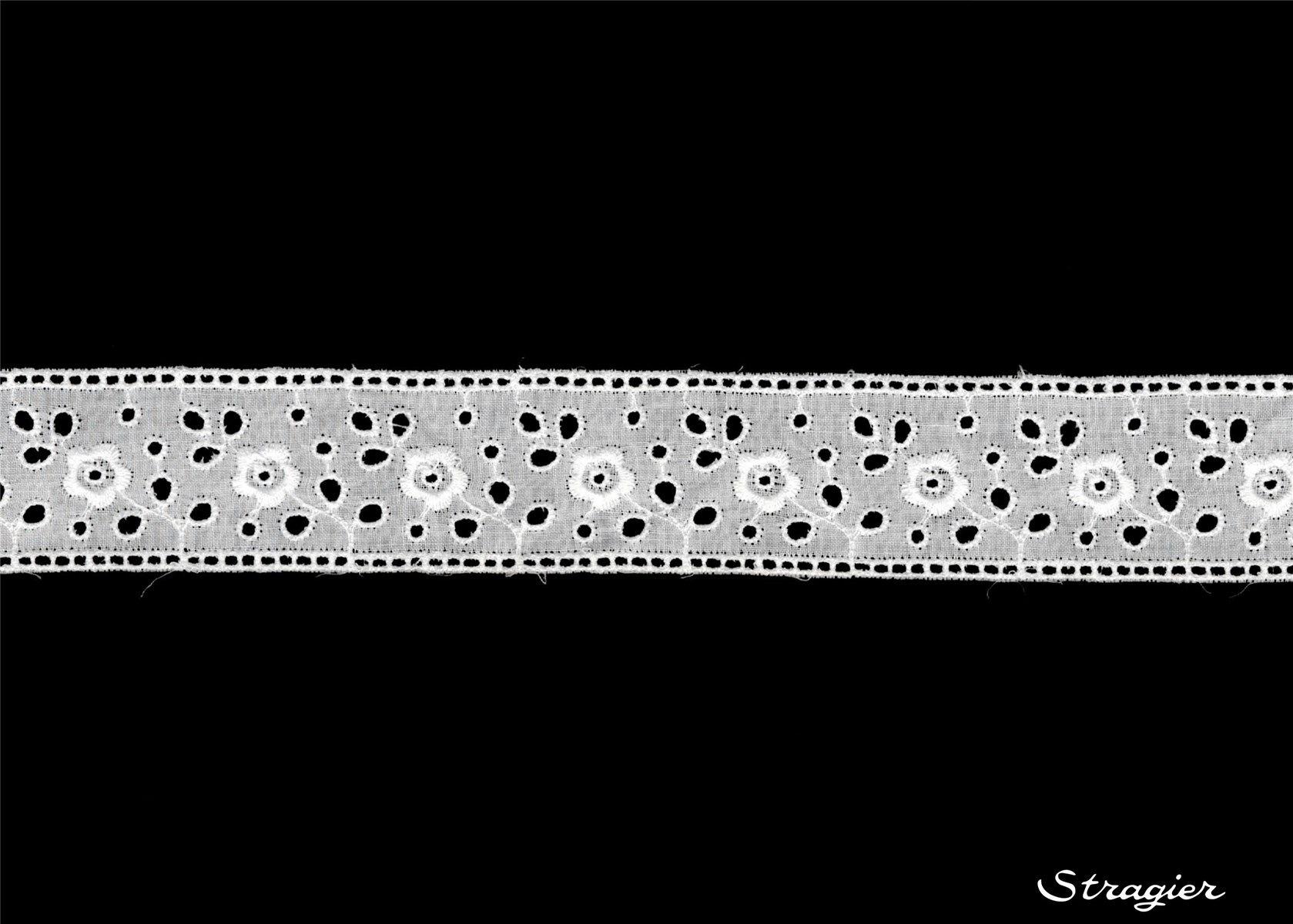 Cotton Eyelet Lace Trim - 012329 - Blanc - 35 mm