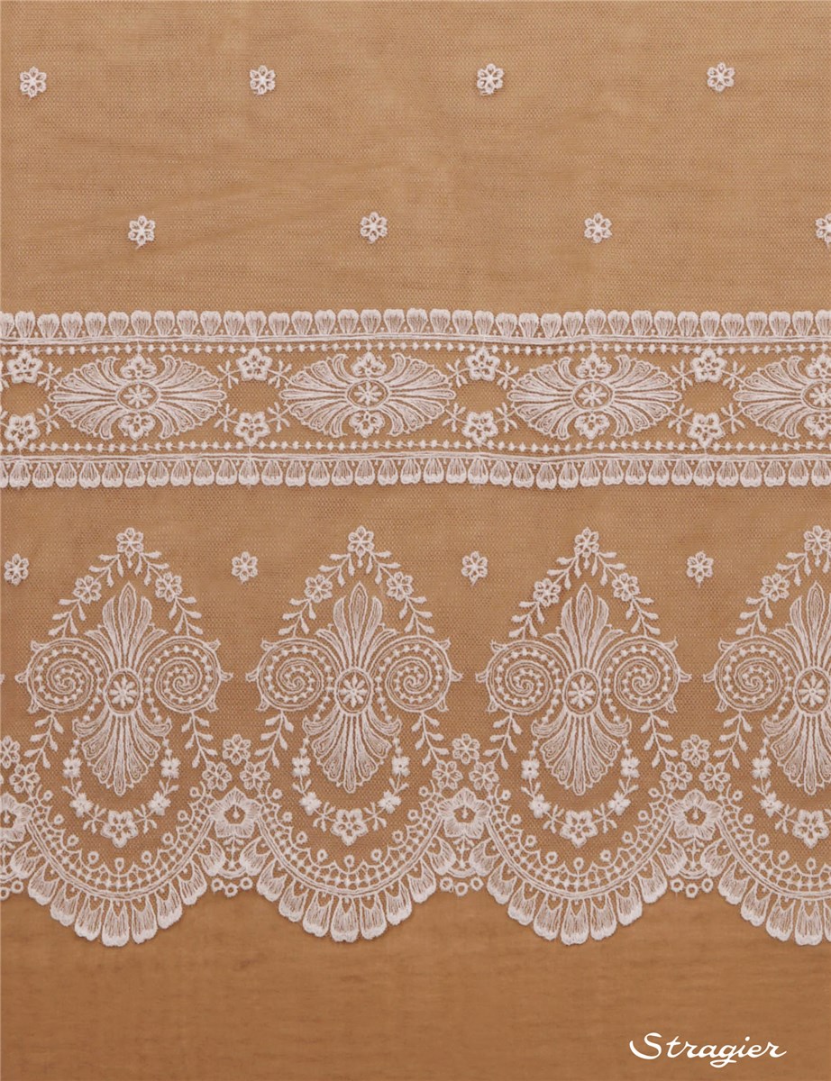 Broderie fine Coton sur Tulle invisible - Clothilde - Ivoire clair Stragier - 140 cm