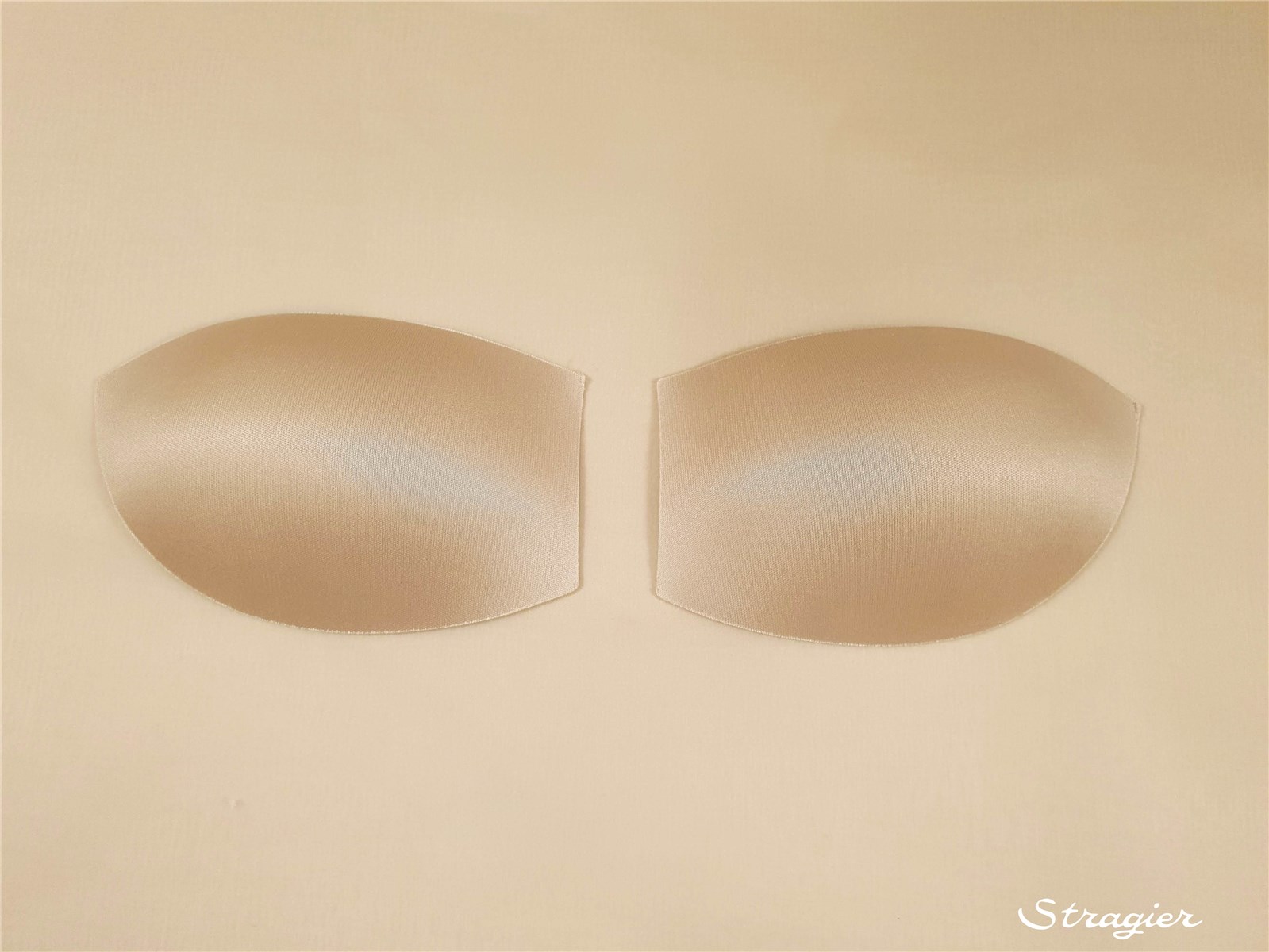 Molded Cups - Finesse - Peau - 65 A 