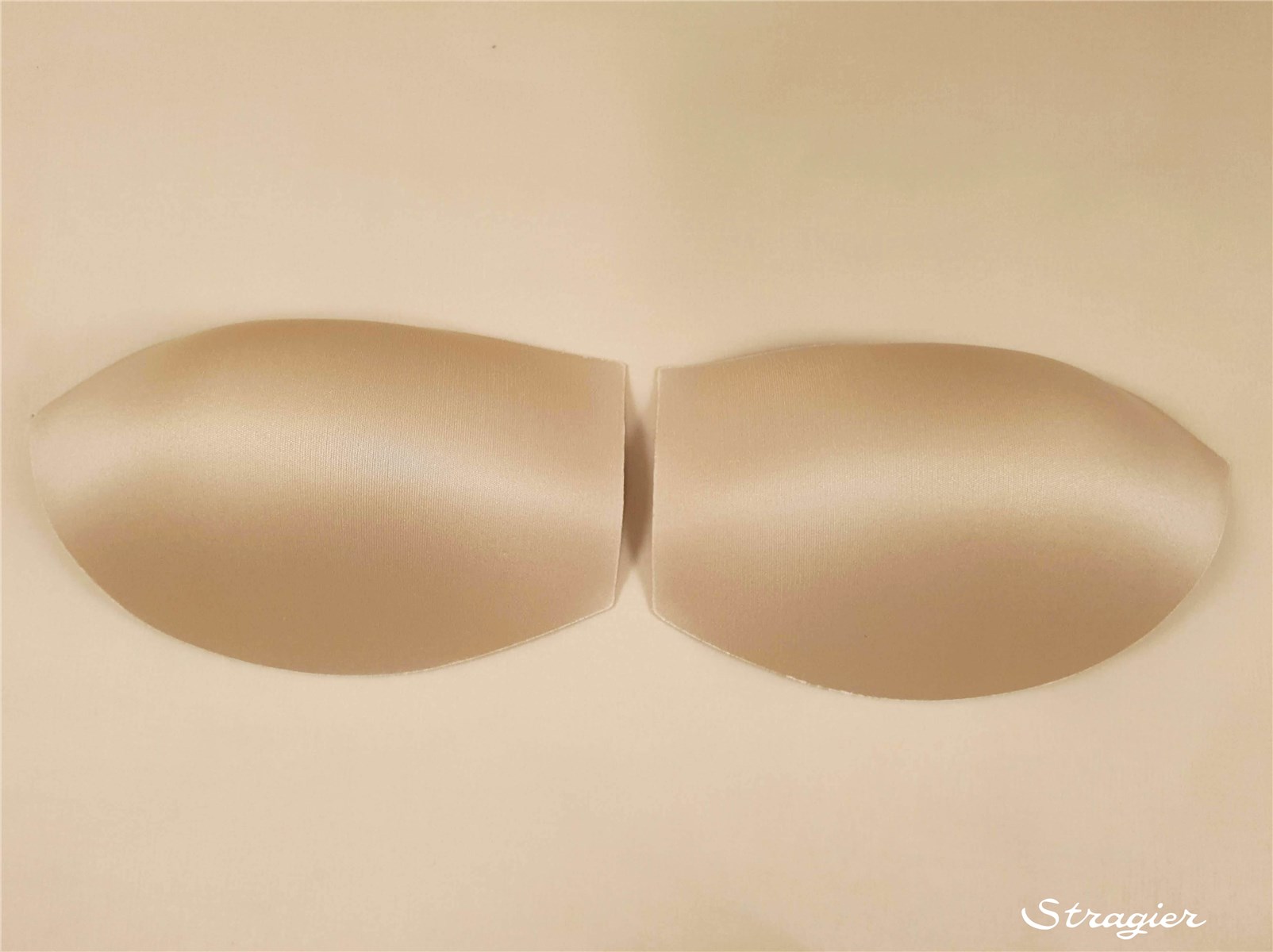 Molded Cups - Finesse - Peau - 90 B 