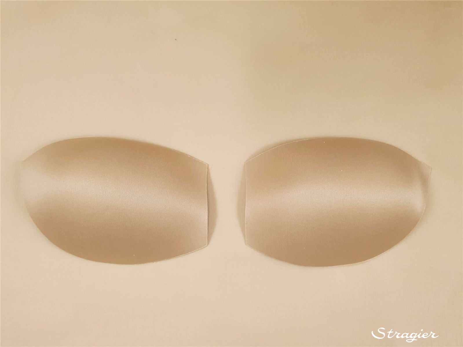 Molded Cups - Finesse - Peau - 80 B 