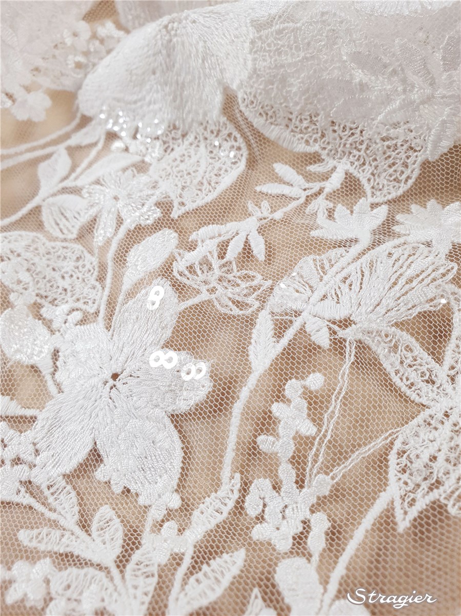 Tulle fin brodé pailleté - Celestia - Porcelaine Stragier