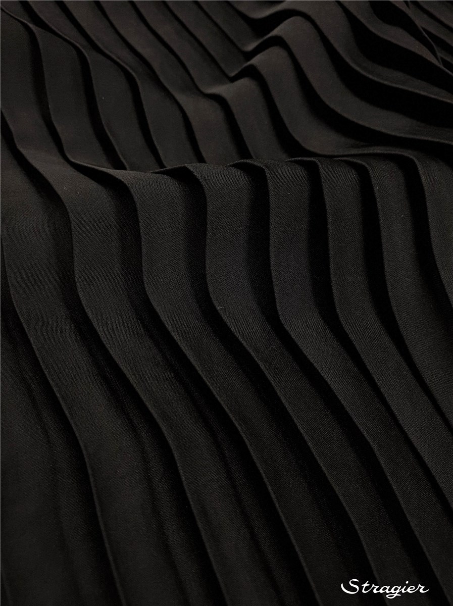 Pleated Panel - washed Satin - uni - Noir - 140 cm