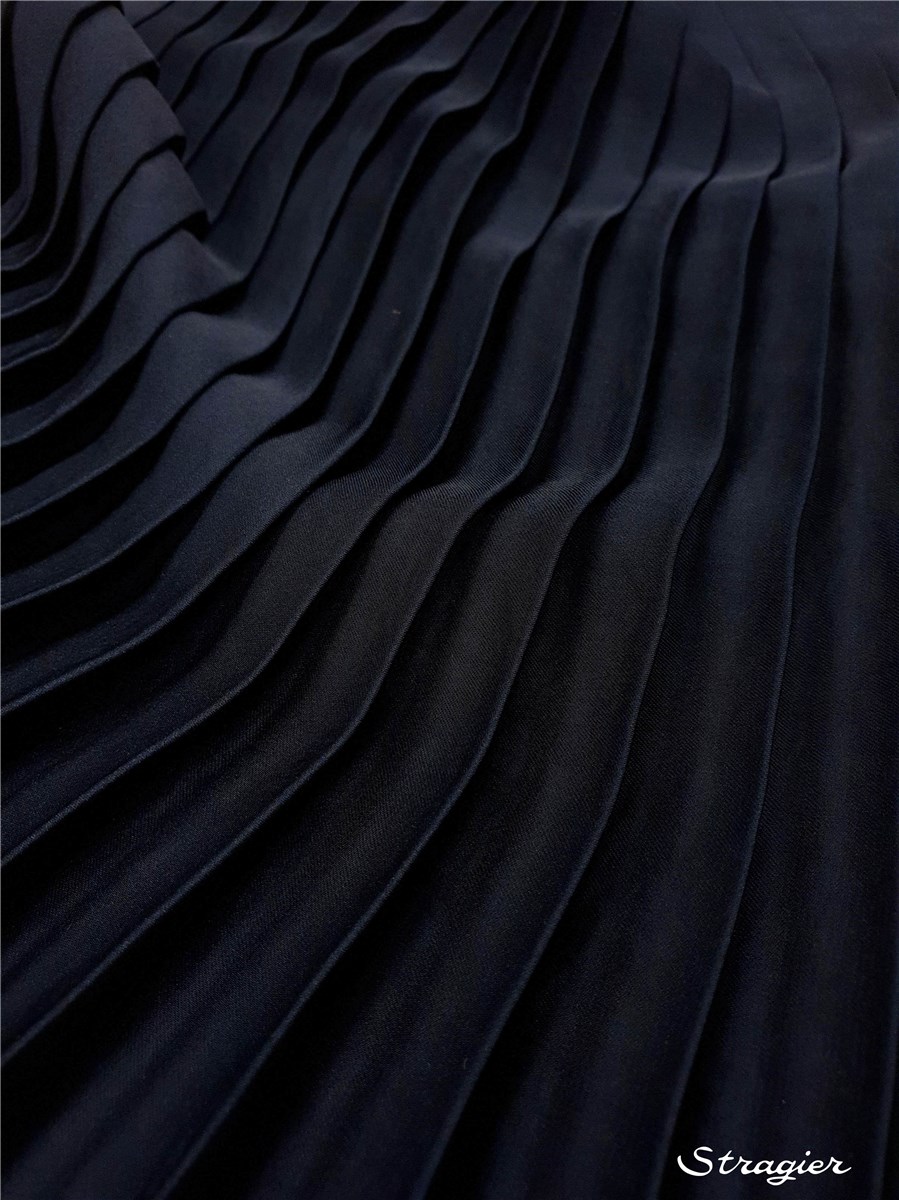 Pleated Panel - washed Satin - uni - Marine - 140 cm