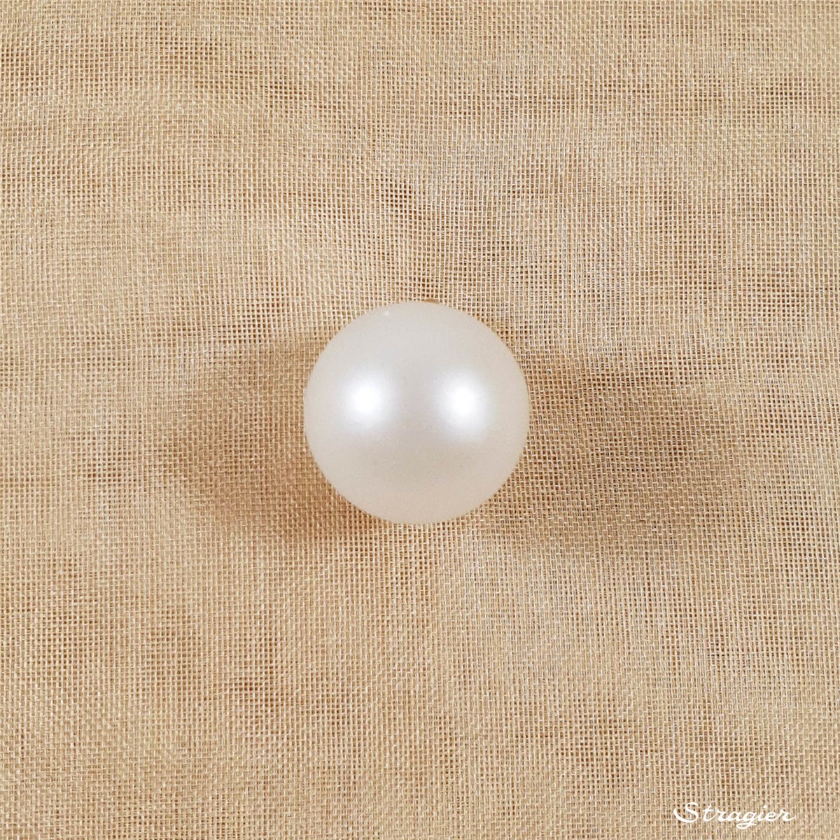 Pearl Button - Spherical - matte - Ivoire clair - 10 mm