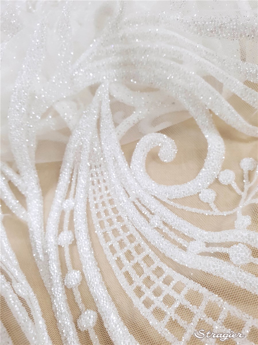 Tulle fin incrusté de mini Perles et micro Paillettes - Colimelline - Porcelaine-Diamant