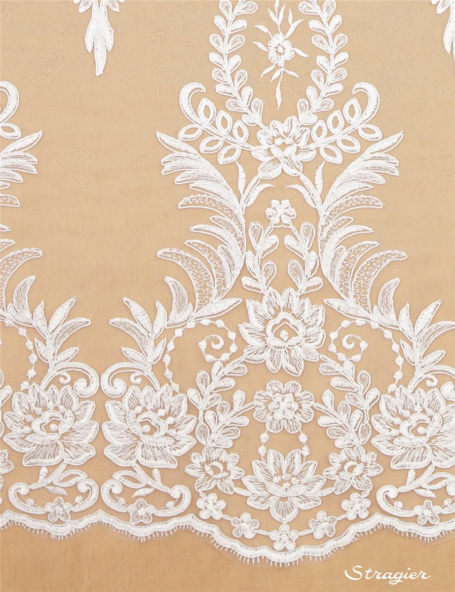 Broderie sur Tulle au fil et au Cordonnet - Elios - Porcelaine Stragier - 140 cm