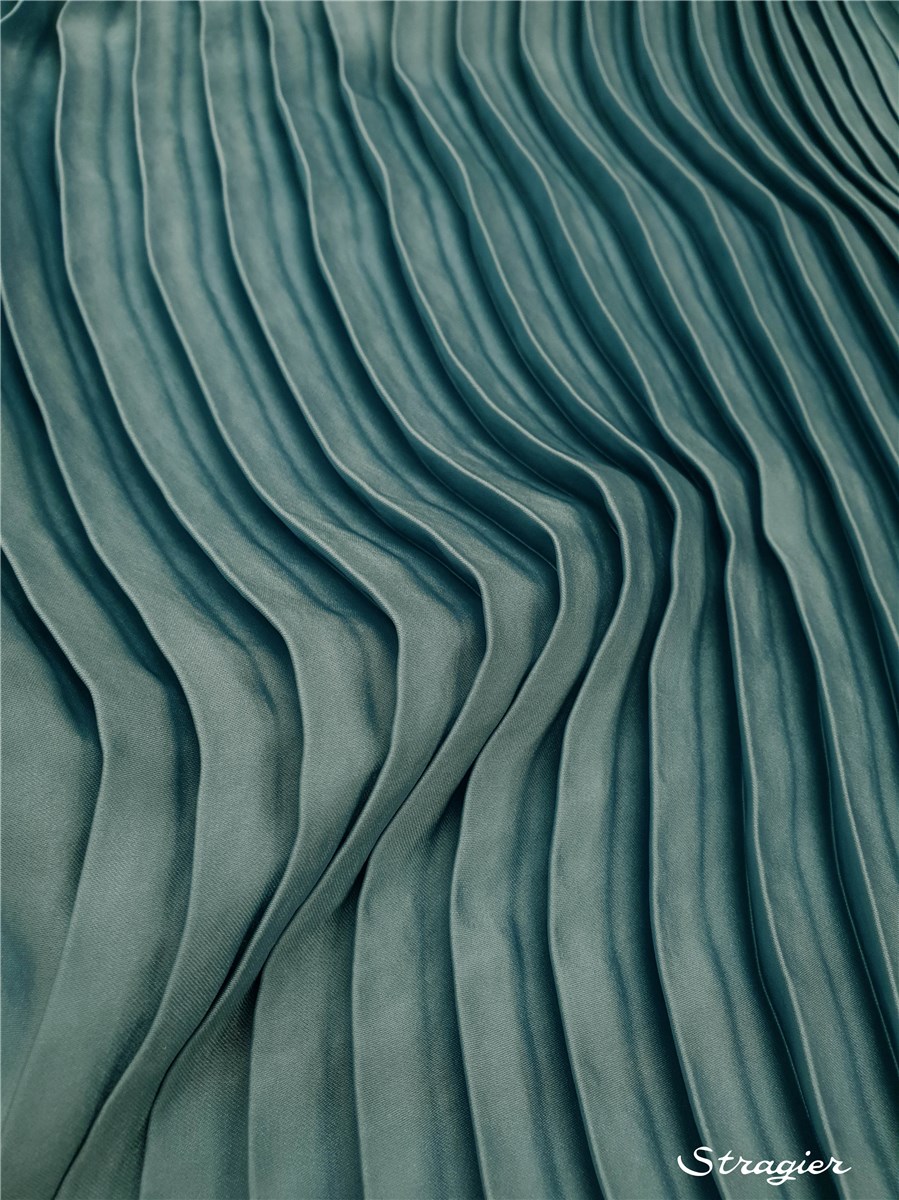 Pleated Panel - washed Satin - uni - Atalante - 140 cm