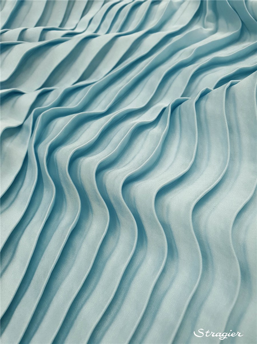 Pleated Panel - washed Satin - uni - Celeste - 140 cm