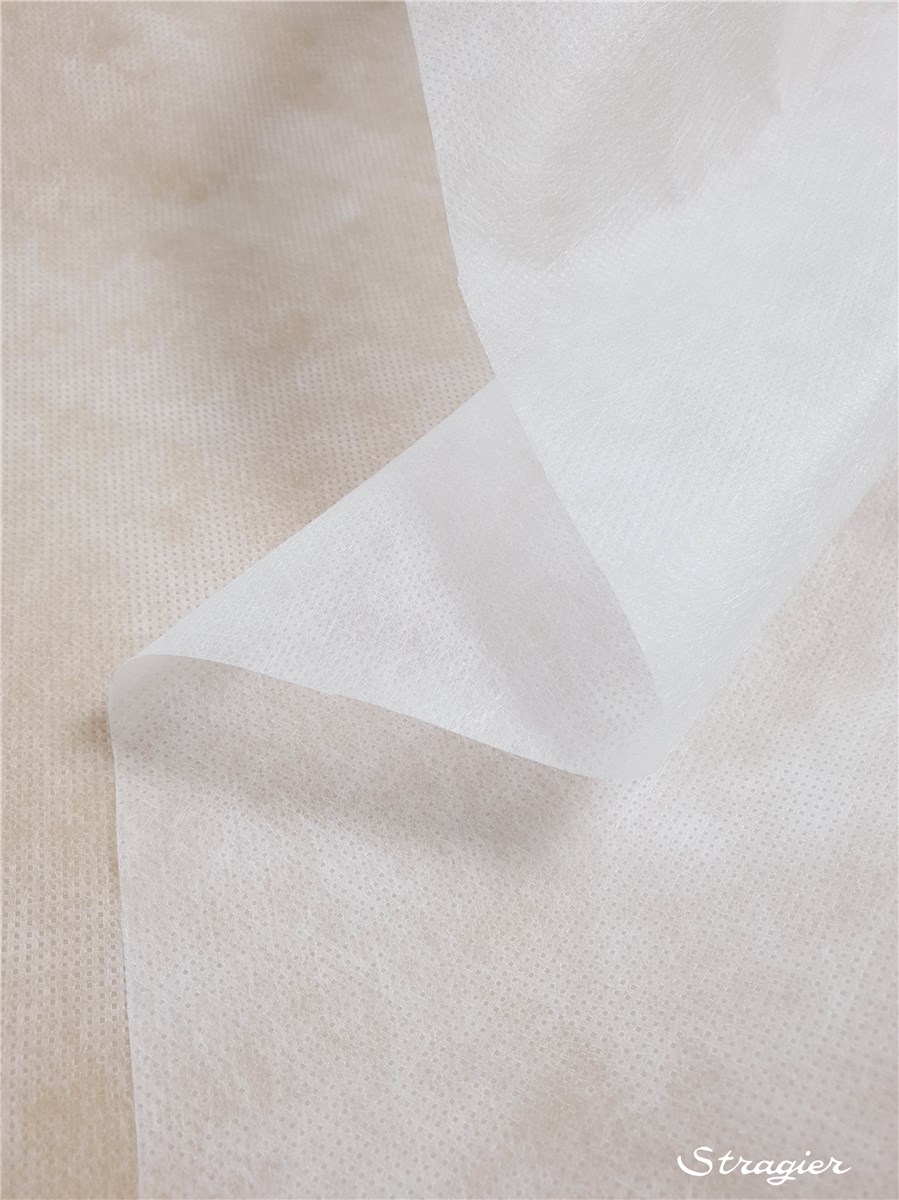 Non-tissé spunbonded PP 37g/m² -160cm (épuisé VOIR LE 0001 7713)