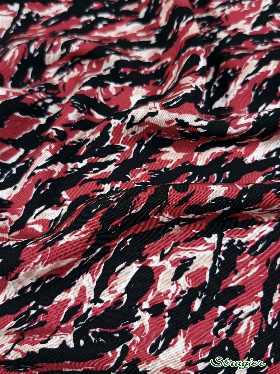 Twill - smooth - Viscose - Waves - Framboise