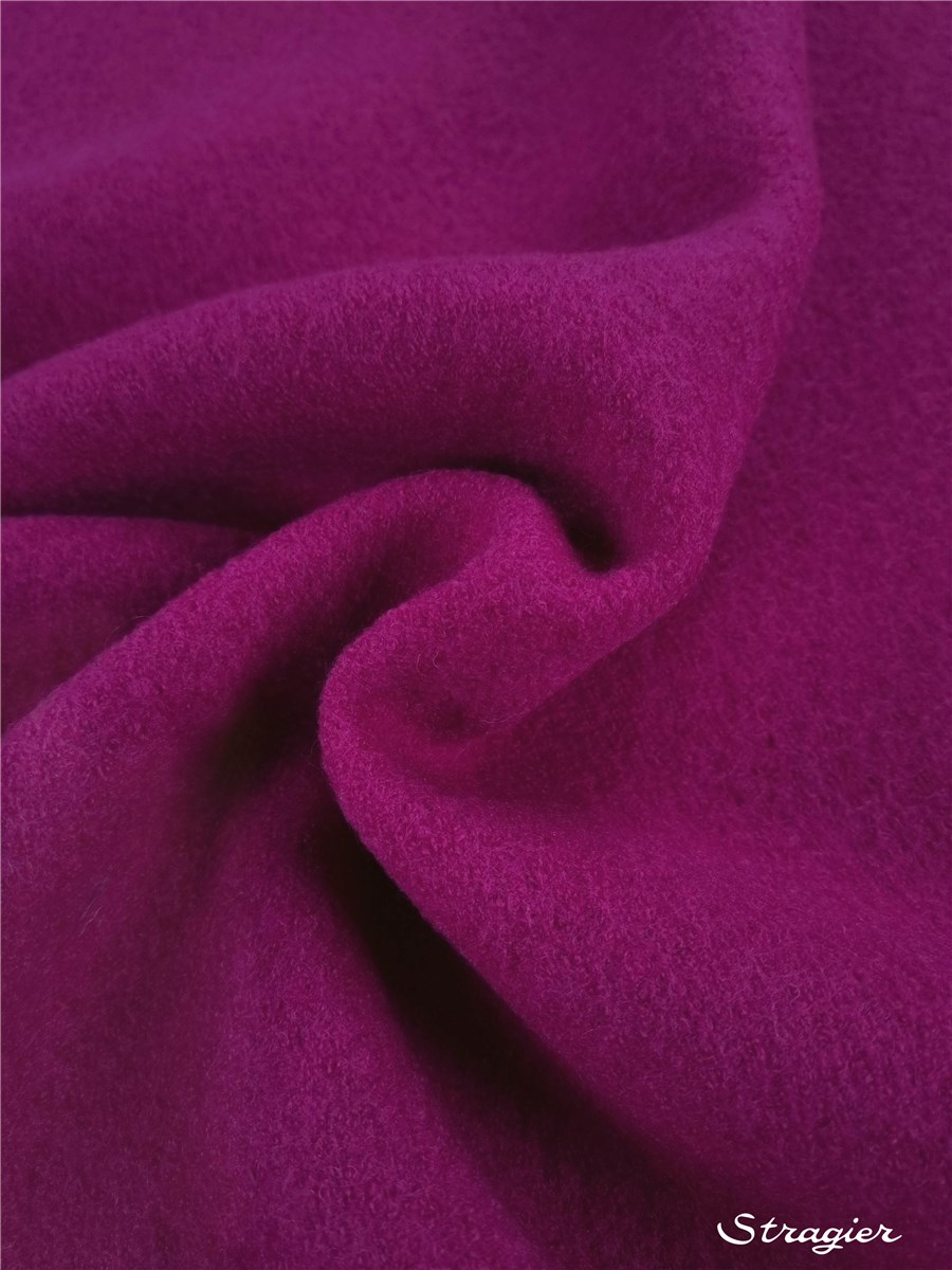 Boiled Merino Wool -520gr/sqm - Plain - Very Berry
