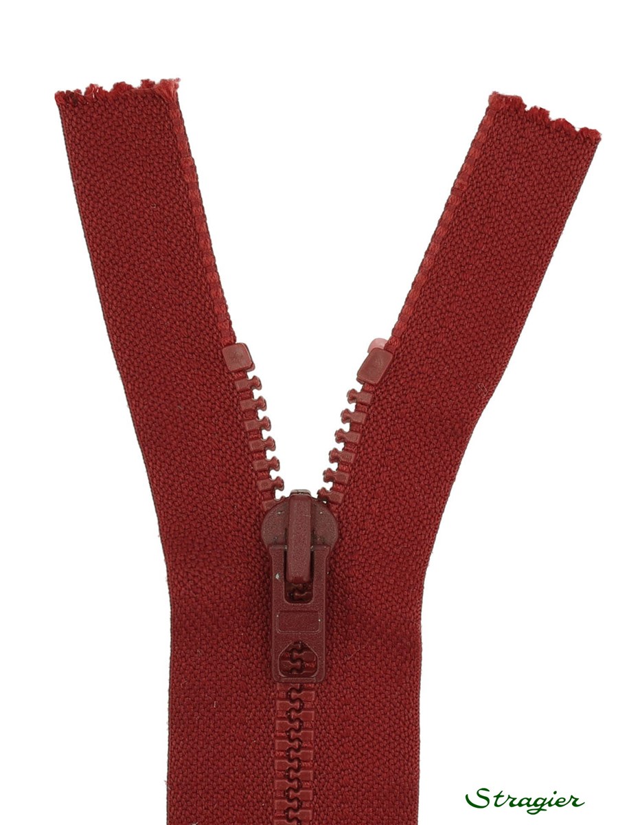 Moulded Plastic Zip - 6mm - Open End - Rouge de Terre - 55 cm