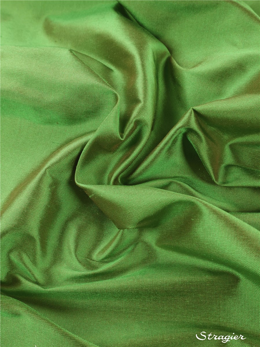 Soie Doupion - 137cm - Uni - Leaf 