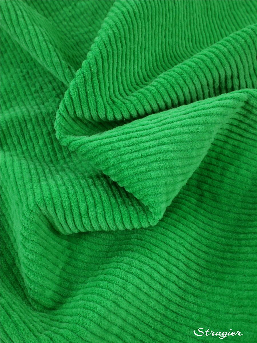 Velours côtelé Stretch - côte 4mm - Uni - Vert Prairie 