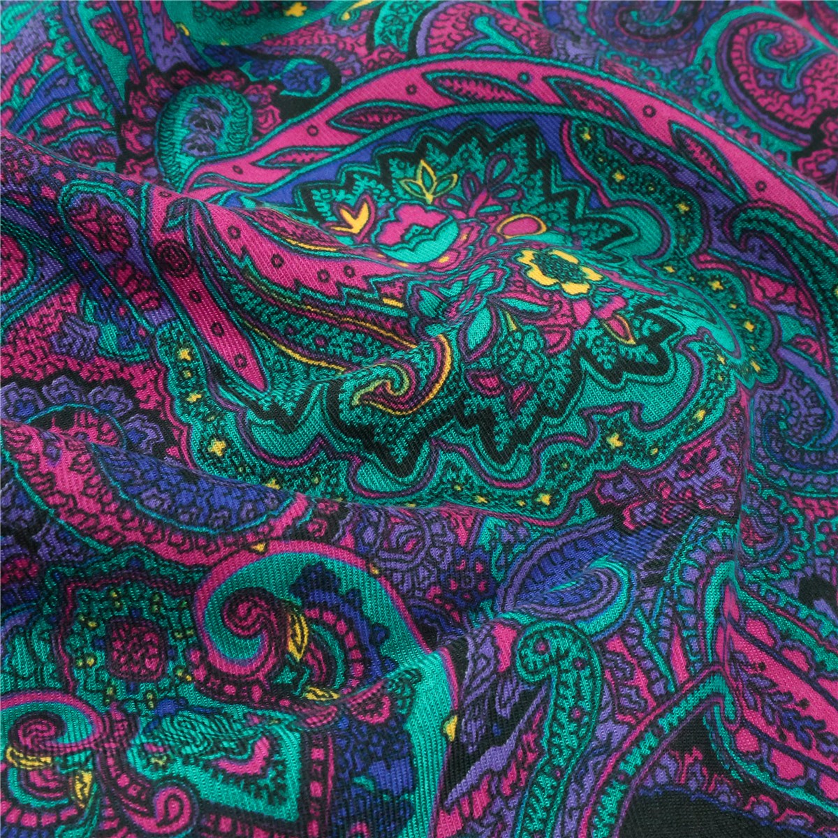 Soft Twilll - Floral Paisley - Fuchsia-Turquoise