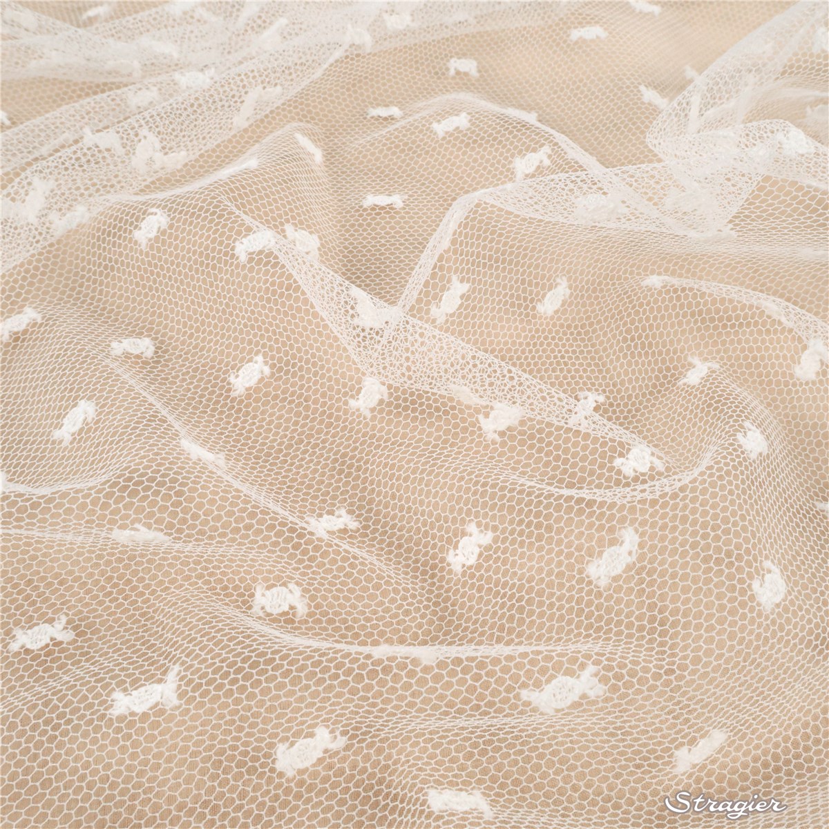 Dentelle de Calais - Voilette Plumetis - Ivoire clair Stragier - 135 cm