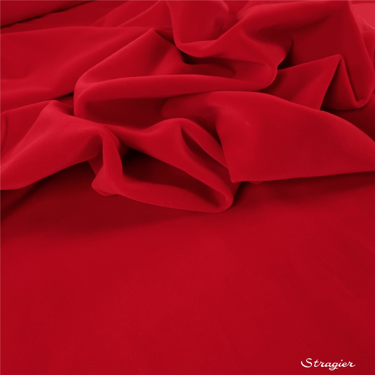 Velvet - smooth - Plain - Rouge