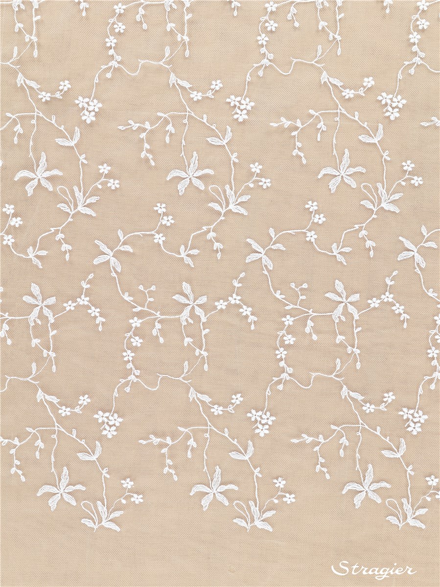 Broderie au fil de Coton sur tulle invisible - Ikebana - Porcelaine Stragier - 150 cm