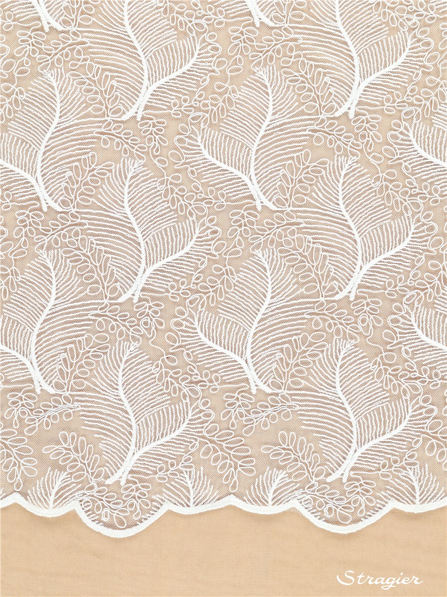 Broderie sur Tulle au fil et au Cordonnet - Evelia - Ivoire Stragier - 130 cm