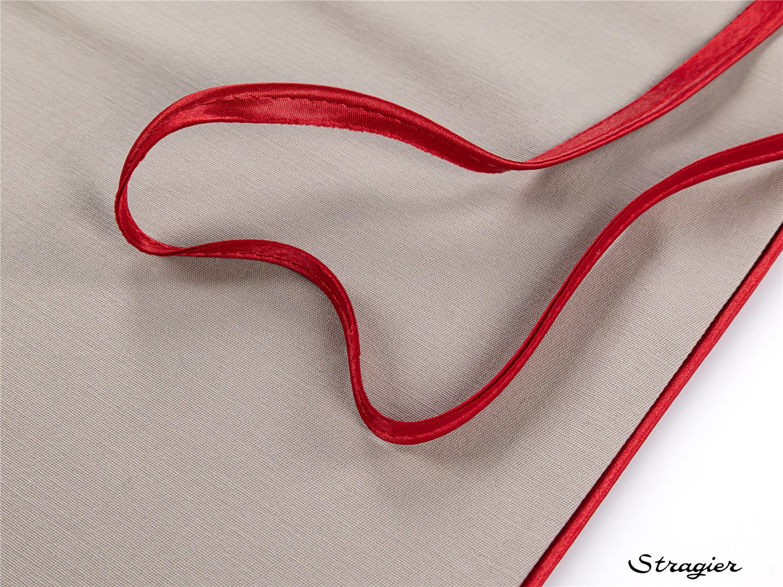 Passepoil Satin - uni - Rouge Cerise 