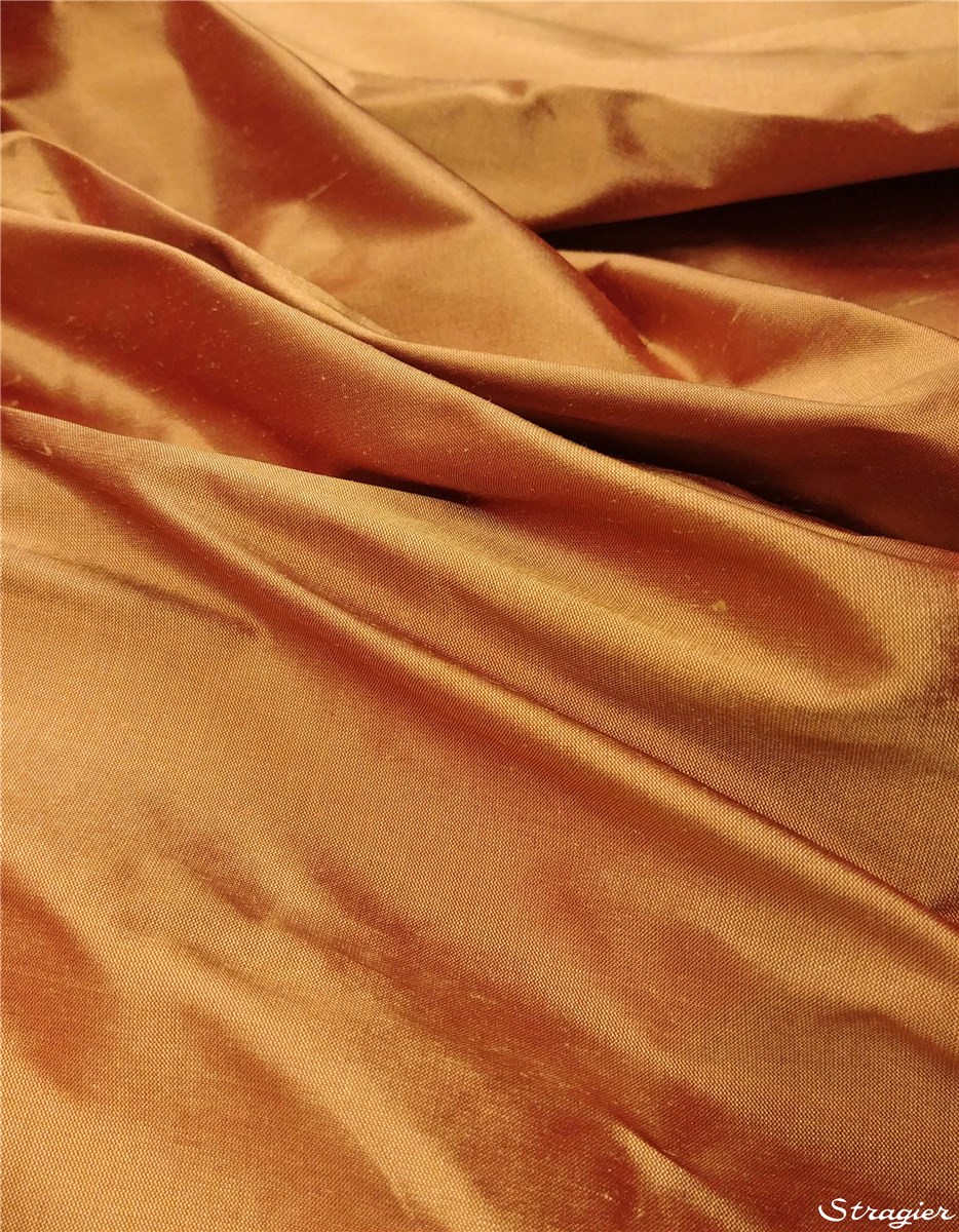 Douppion Silk - 137cm - Plain - Cantaloupe