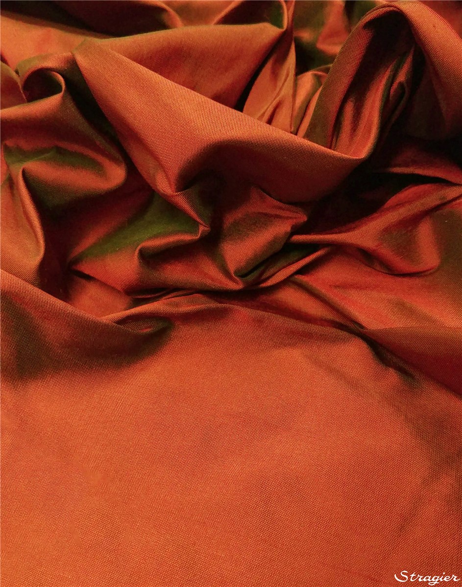 Soie Doupion - 137cm - Uni - Tabasco